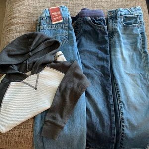 Bundle of 4t Clothing- 3 Jeans, 1 Long Sleeve Top